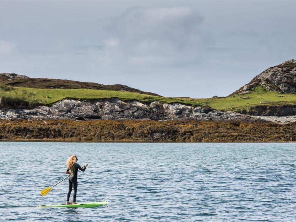 The Beach, Days Bar And B&B Inishbofin Exterior photo