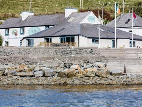 The Beach, Days Bar And B&B Inishbofin Exterior photo